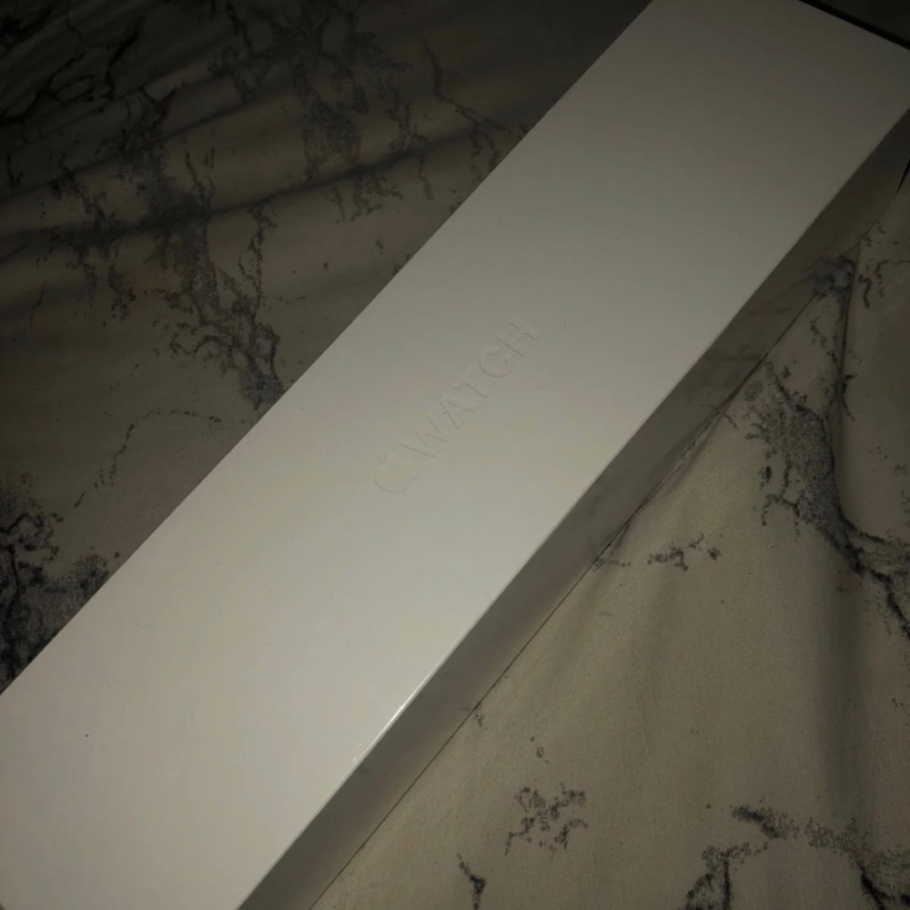 Apple Watch Series 5 44mm Aluminum Space